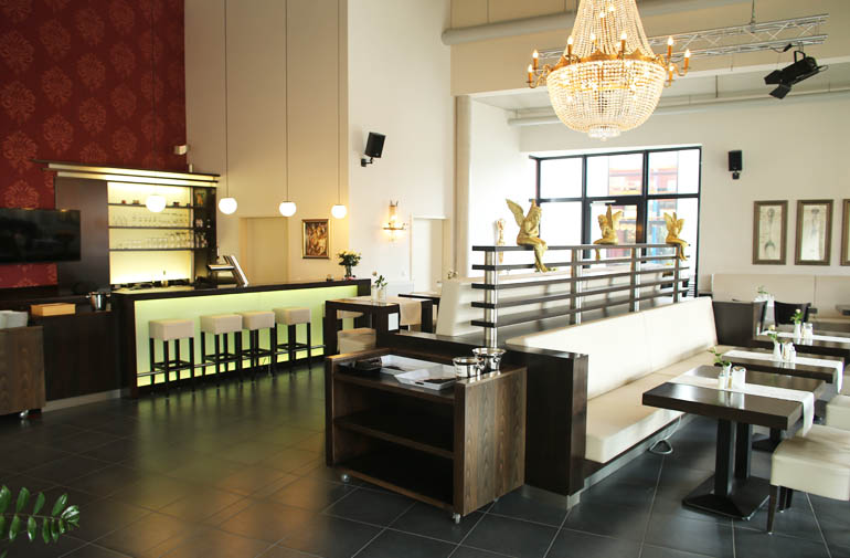 QBAR 1